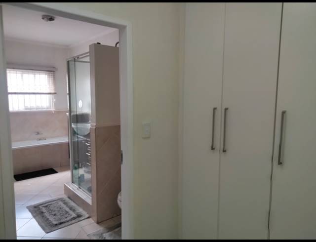 3 BEDROOM TOWNHOUSE FOR SALE IN FERNDALE